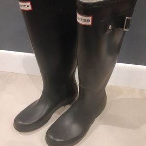 ♥️GORGEOUS HUNTER BOOTS ♥️